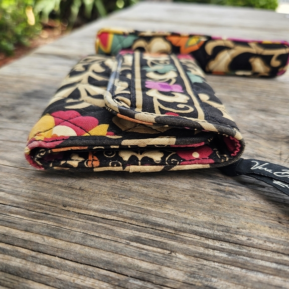 Vera Bradley wallet & eyeglasses case set 👛 - Picture 8 of 9